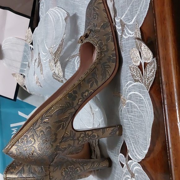 Prada bracade gold/blue pumps - Picture 7 of 7